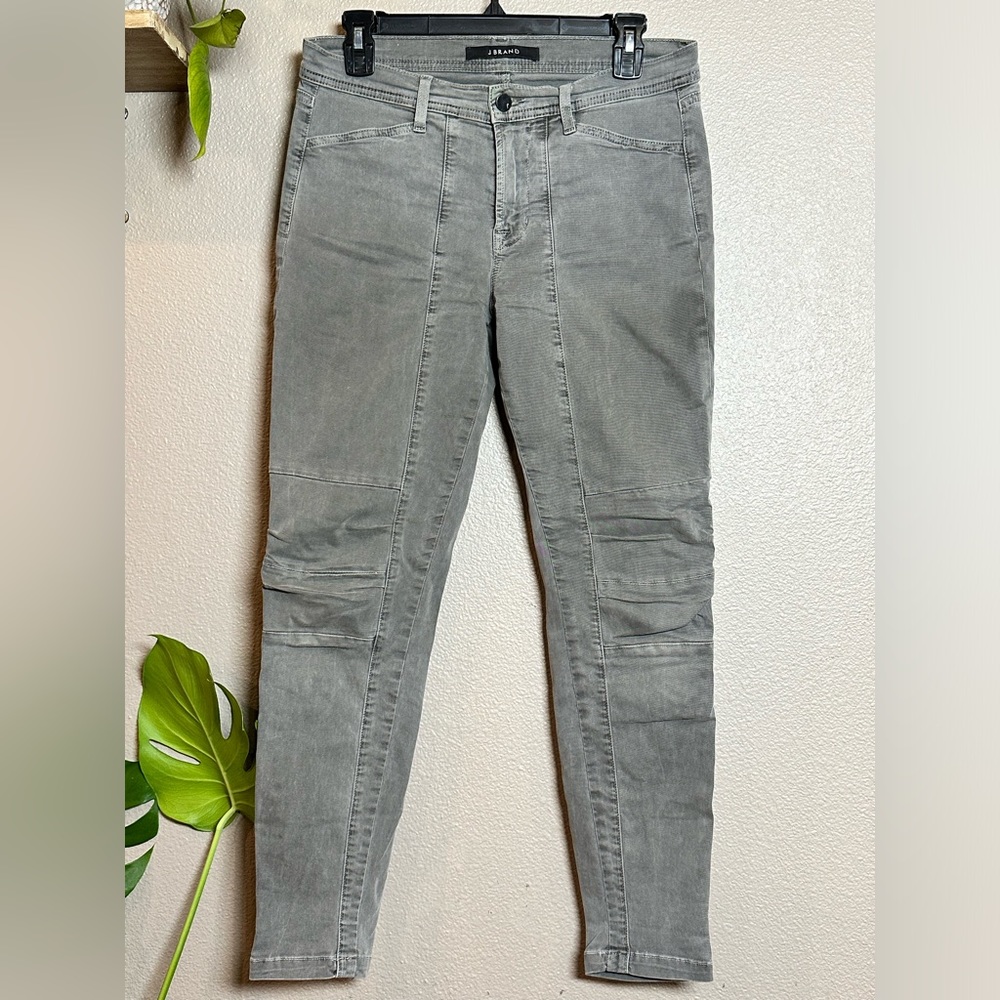 J Brand moto skinny pant in slate grey Size 28